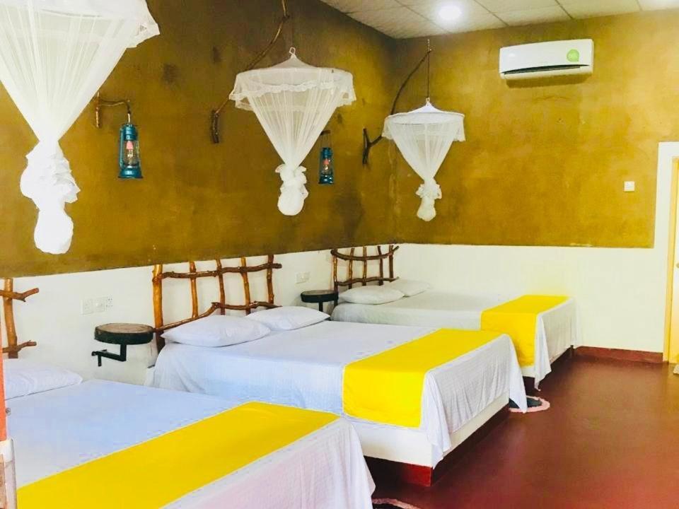 Nature Lovers Safari & Villa Udawalawe Exterior photo
