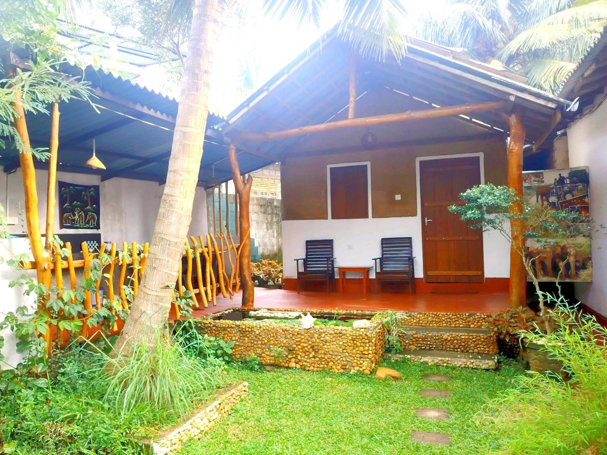 Nature Lovers Safari & Villa Udawalawe Exterior photo